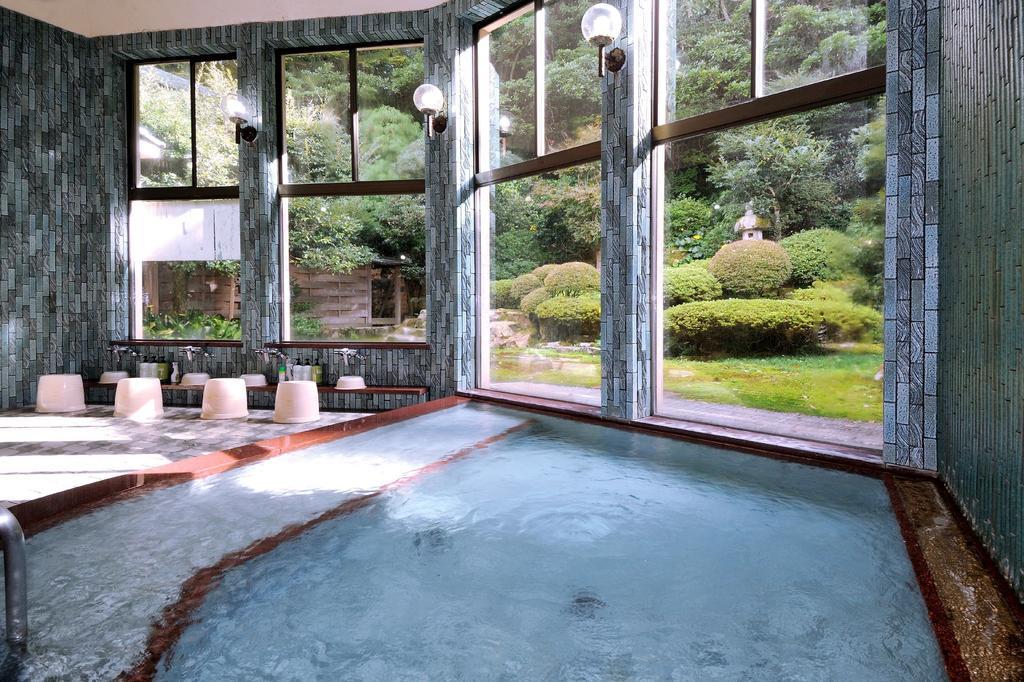 Yutouya Ryokan Toyooka  Exterior photo