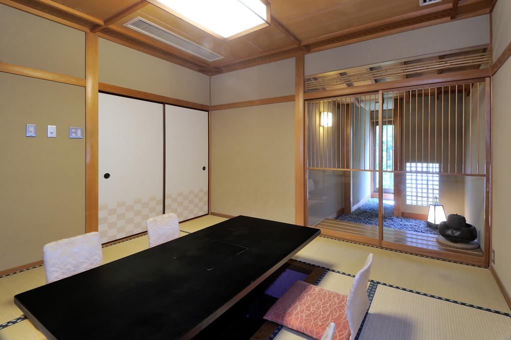 Yutouya Ryokan Toyooka  Exterior photo