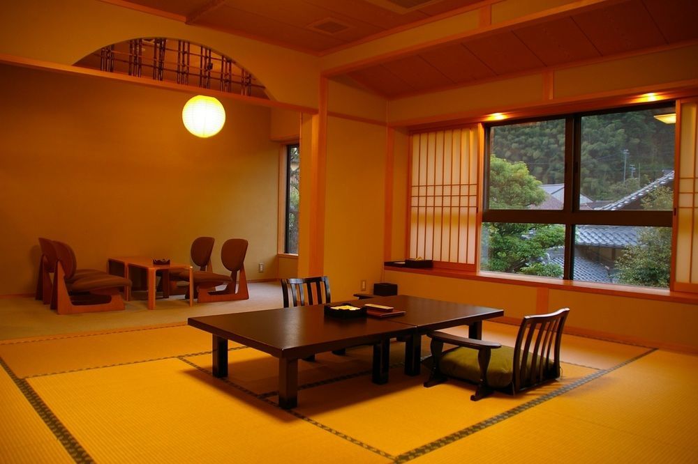 Yutouya Ryokan Toyooka  Exterior photo