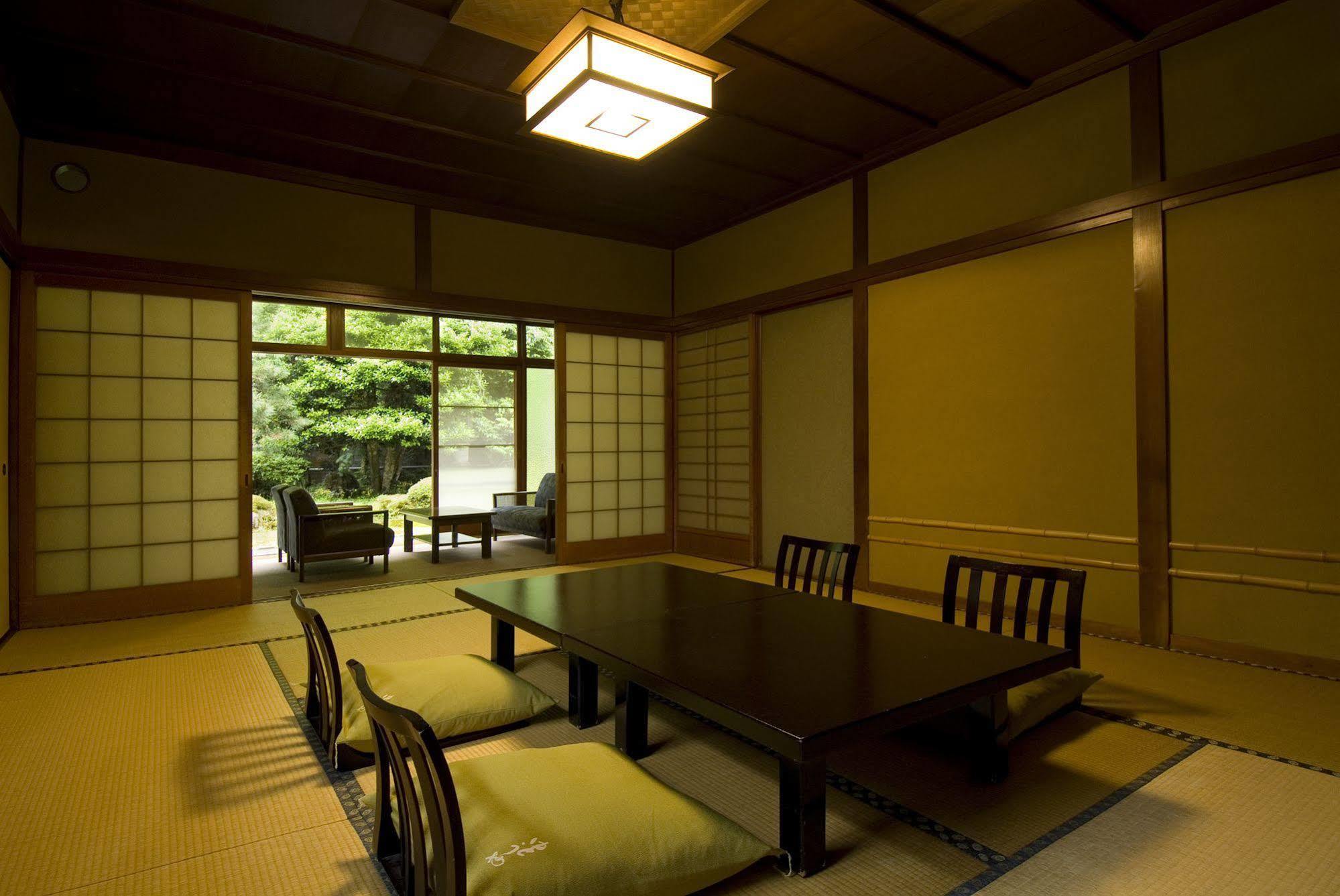 Yutouya Ryokan Toyooka  Exterior photo