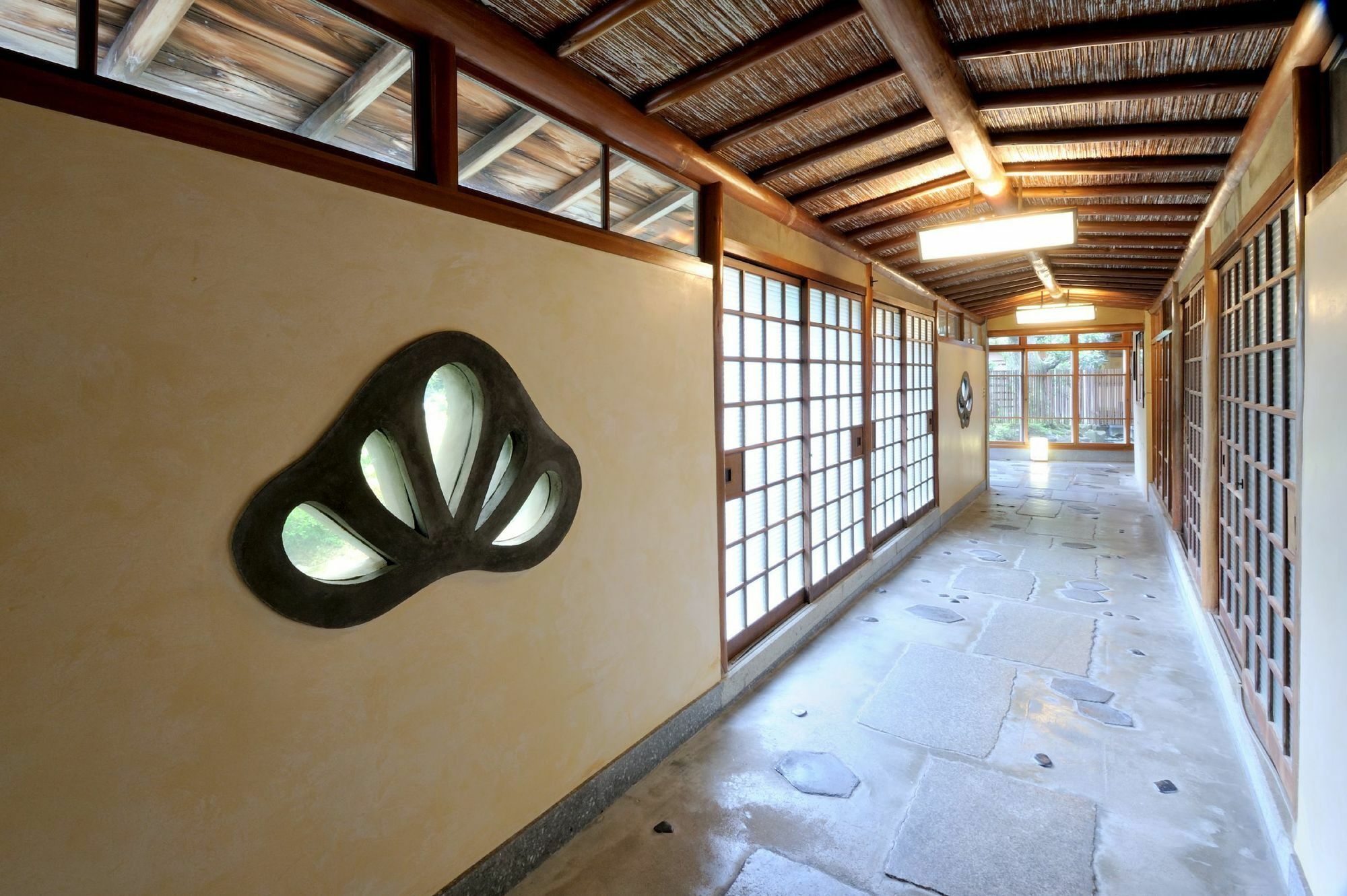 Yutouya Ryokan Toyooka  Exterior photo